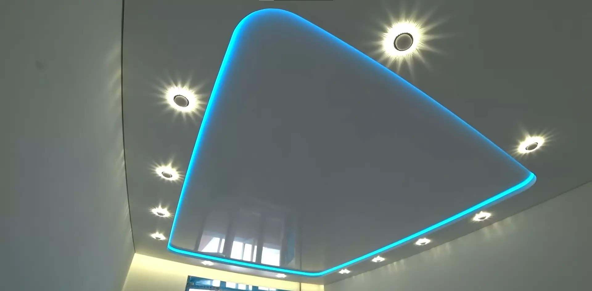 Новокуйбышевск, проспект Победы, 10, фото 1